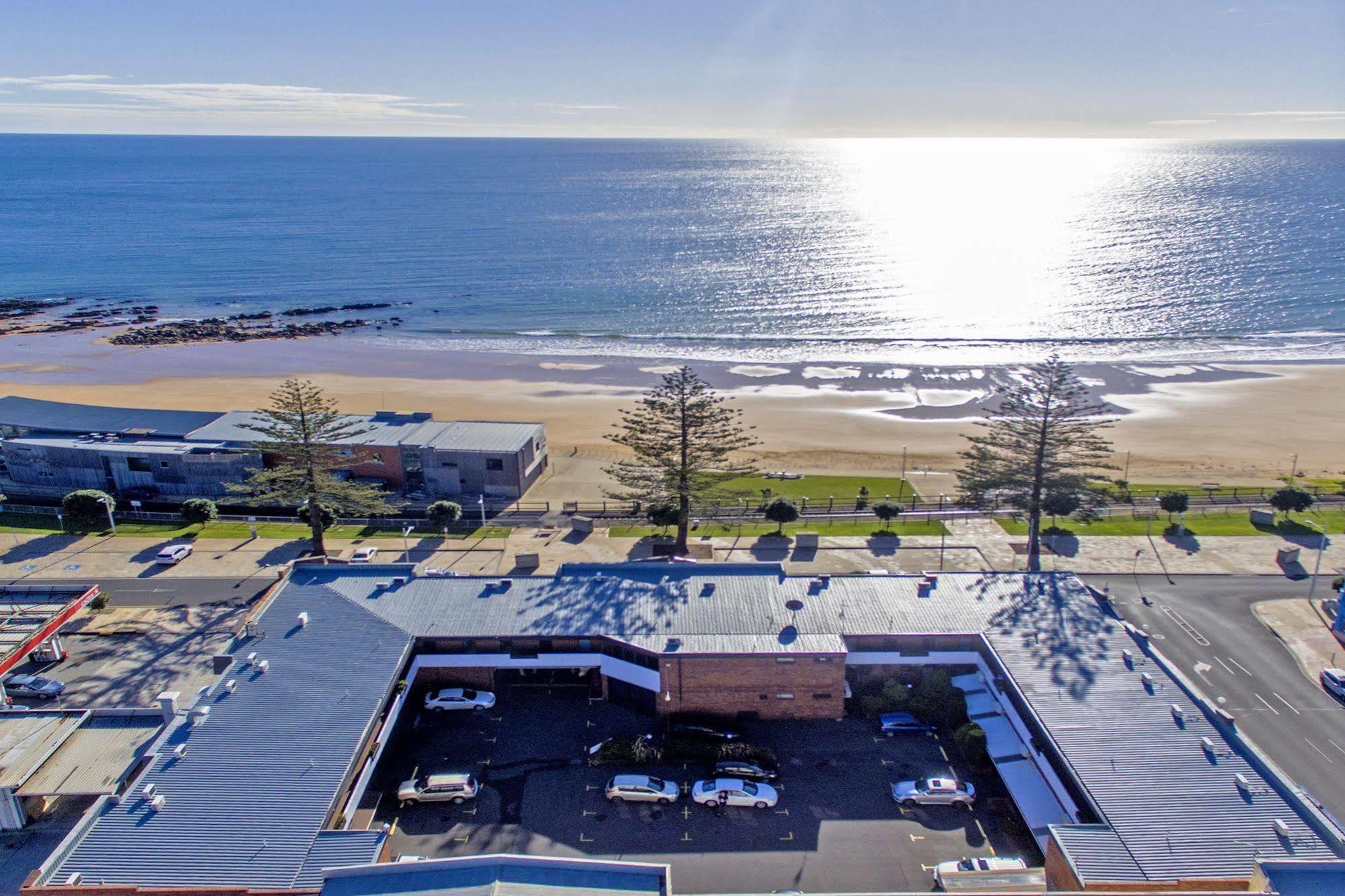 Beachfront Voyager Motor Inn Burnie Exterior foto